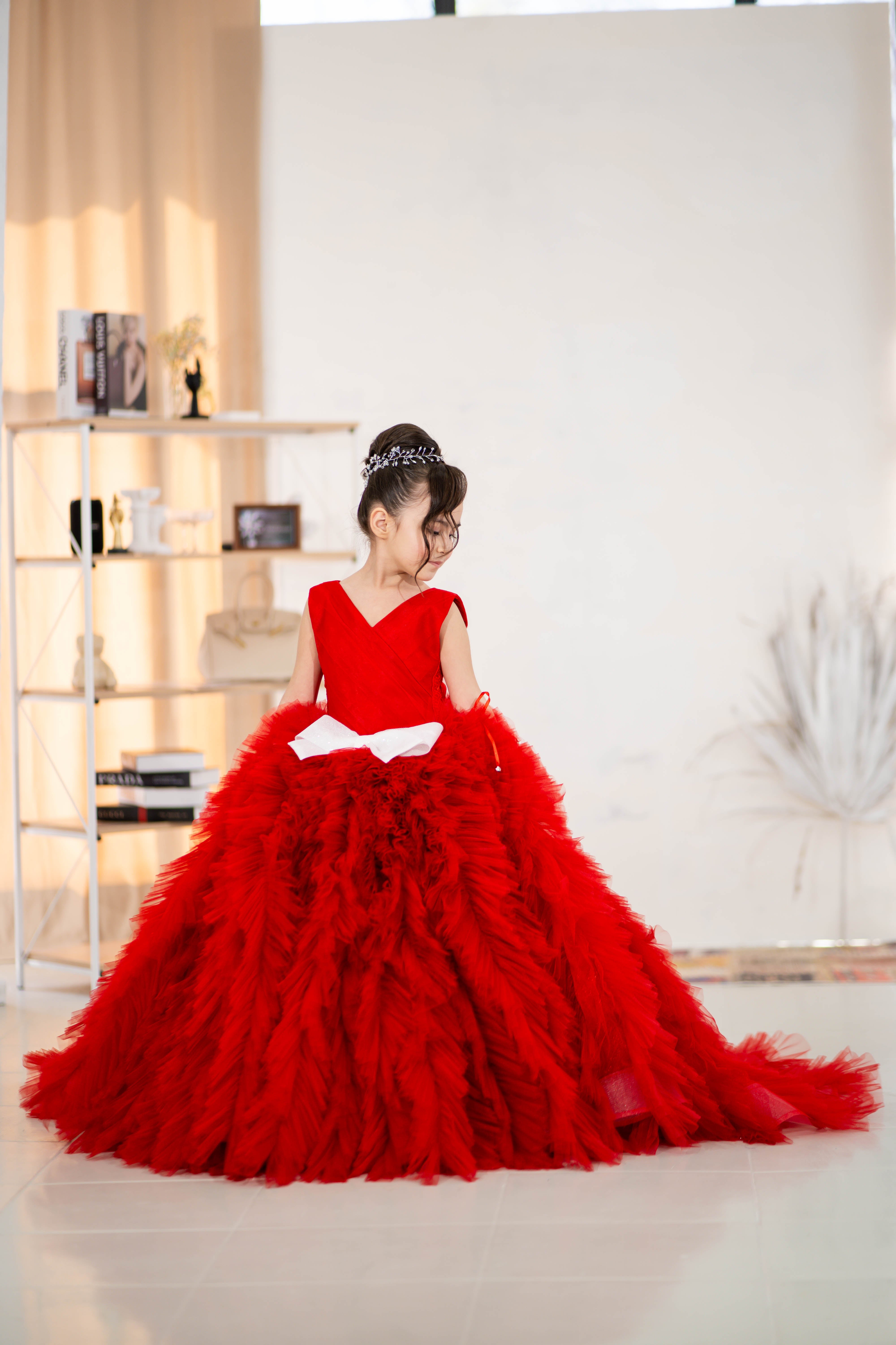 Birthday girl dress, Girls formal dress, First Baby Birthday Party Dress, Princess Girl Gown, Pageant Toddler Special Occasion Dress, White Luxury Christmas Pageant gown, Flower girl dress, red couture, Junior Bridesmaid dress, Maxi Prom Dress Ball Gown with Train, Baby Girl Princess Dress, stylish children's fashion, fancy birthday outfit, elegant occasion wear for girls