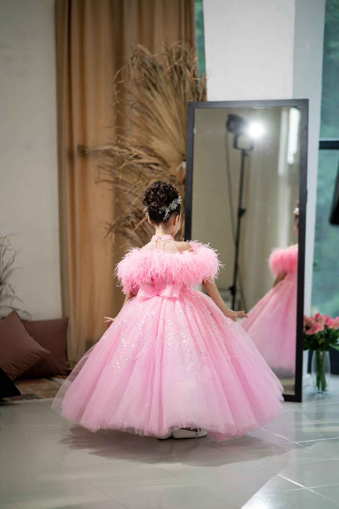 Blush pink birthday baby girl gown, first year birthday party dress, gown with train for baby, gorgeous fluffy dress for kids, tulle dress, Girls formal dress long, Ball dress for girls, Luxury dress for kids, Prom dress for kids, Blush dress, Toddler wedding dress, Tulle gown girls, Blush Flower Girl Dress, Lace flower girl dress, Girls ball gown, adorable girls&