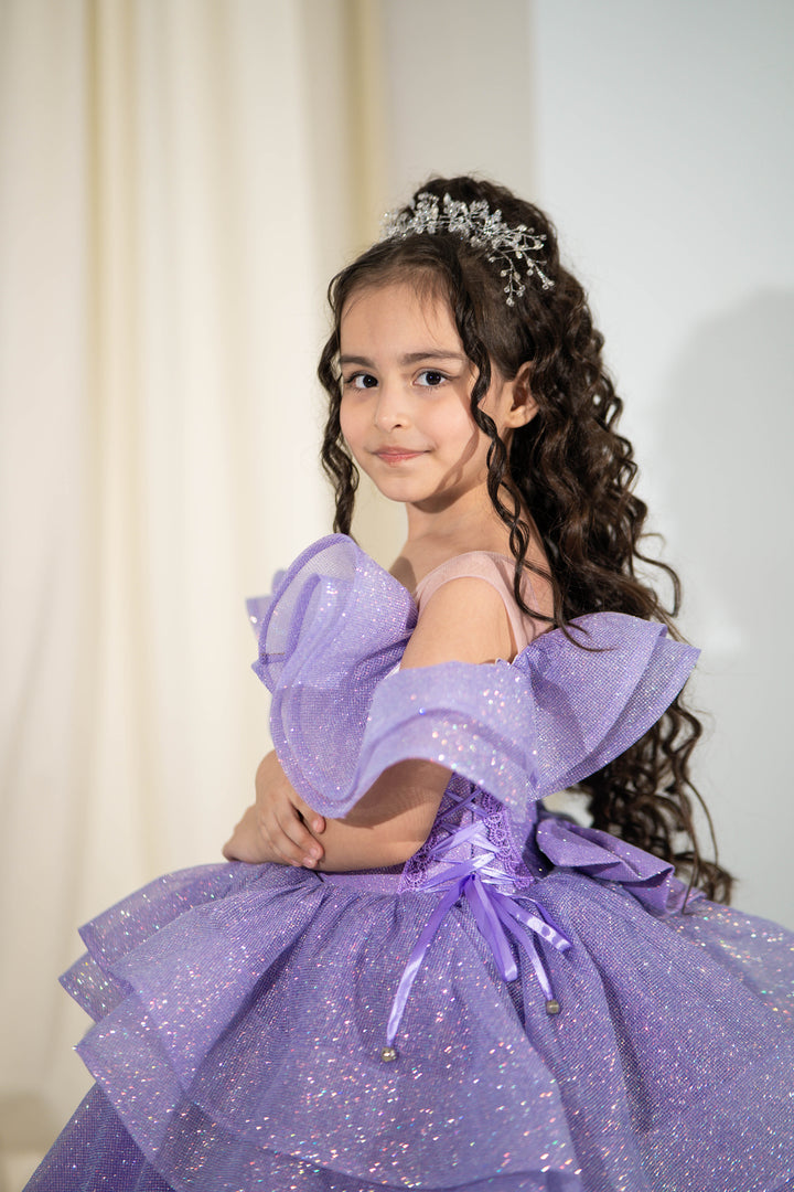 Birthday girl dress, Girls formal dress, First Baby Birthday Party Dress, Princess Girl Gown, Pageant Toddler Special Occasion Dress, White Luxury Christmas Pageant gown, Flower girl dress, red couture, Junior Bridesmaid dress, Maxi Prom Dress Ball Gown with Train, Baby Girl Princess Dress, stylish children&