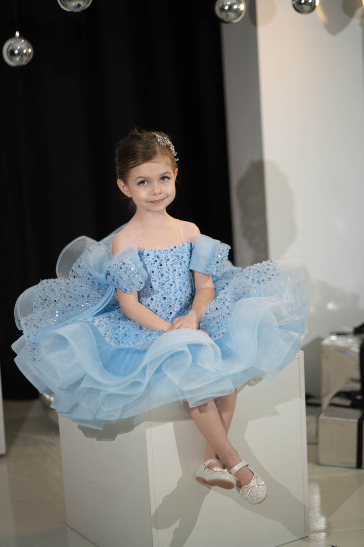 Birthday girl dress, Girls formal dress, First Baby Birthday Party Dress, Princess Girl Gown, Pageant Toddler Special Occasion Dress, White Luxury Christmas Pageant gown, Flower girl dress, red couture, Junior Bridesmaid dress, Maxi Prom Dress Ball Gown with Train, Baby Girl Princess Dress