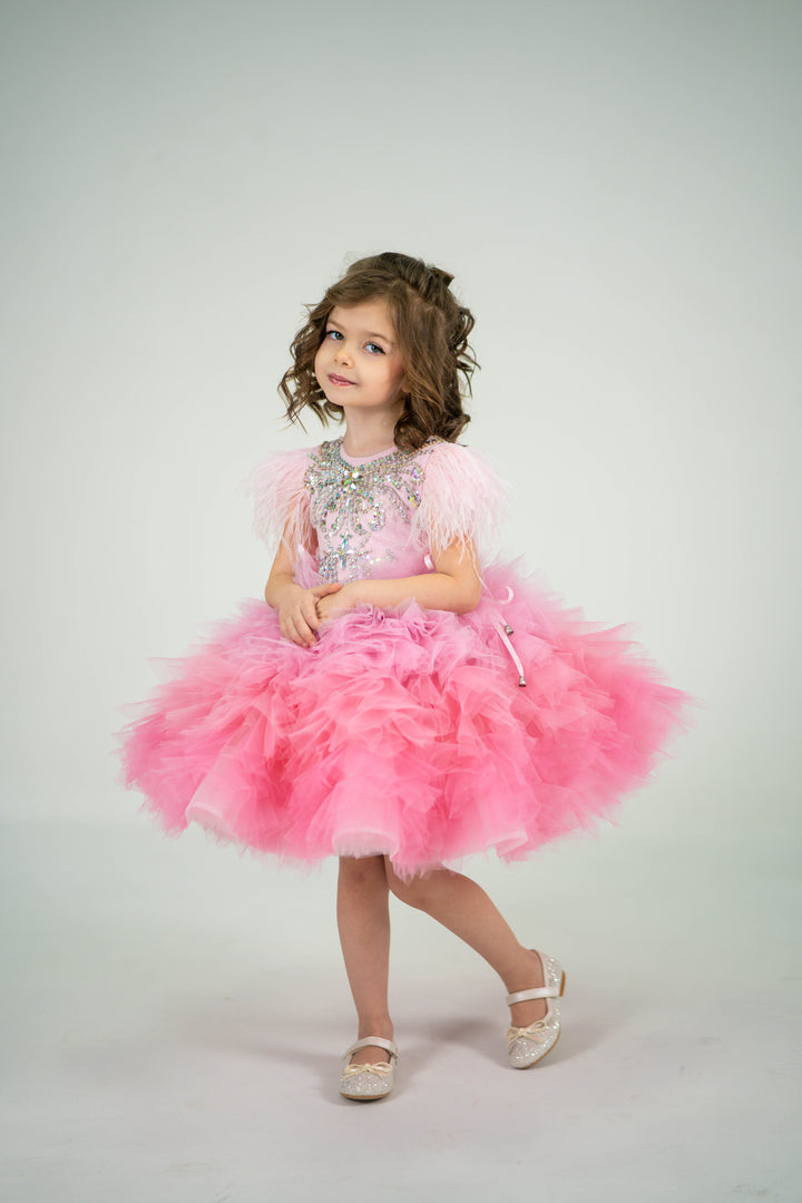 Birthday girl dress, Girls formal dress, First Baby Birthday Party Dress, Princess Girl Gown, Pageant Toddler Special Occasion Dress, White Luxury Christmas Pageant gown, Flower girl dress, red couture, Junior Bridesmaid dress, Maxi Prom Dress Ball Gown with Train, Baby Girl Princess Dress, stylish children&