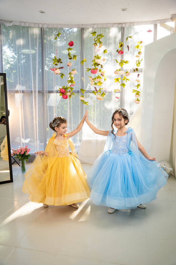 Birthday girl dress, Girls formal dress, First Baby Birthday Party Dress, Princess Girl Gown, Pageant Toddler Special Occasion Dress, White Luxury Christmas Pageant gown, Flower girl dress, red couture, Junior Bridesmaid dress, Maxi Prom Dress Ball Gown with Train, Baby Girl Princess Dress, stylish children&