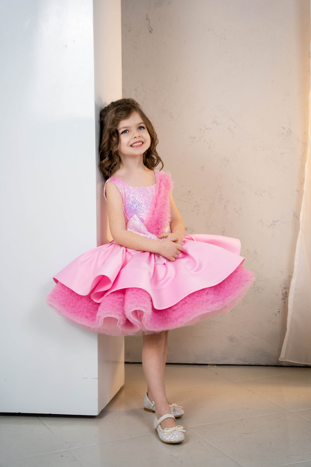 Christmas pageant gown, red couture dress, junior bridesmaid dress, maxi prom dress with train, baby princess dress, tulle pageant dress, special occasion dress for girls, ivory flower girl dress, white toddler flower girl dress, tutu dress, princess dress, tulle flower girl dress, pageant photoshoot dress, little girl party dress, 