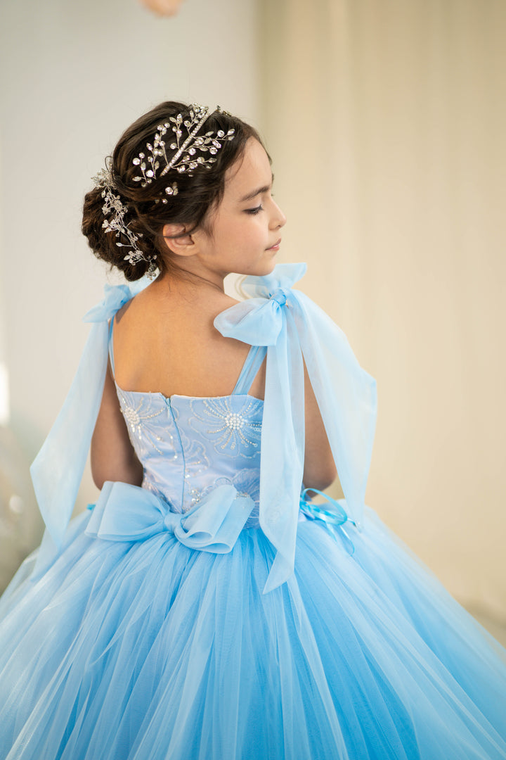 Christmas pageant gown, red couture dress, junior bridesmaid dress, maxi prom dress with train, baby princess dress, tulle pageant dress, special occasion dress for girls, ivory flower girl dress, white toddler flower girl dress, tutu dress, princess dress, tulle flower girl dress, pageant photoshoot dress, little girl party dress, little girl party dress, toddler ball gown, elegant kids dress, girls&