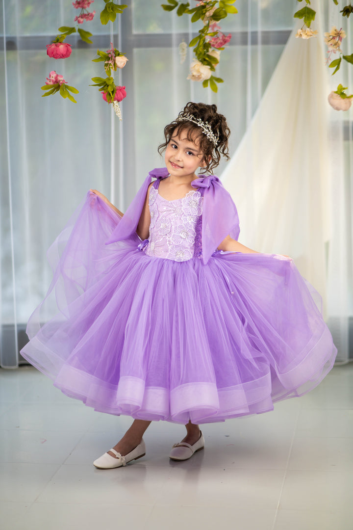 Blush pink birthday baby girl gown, first year birthday party dress, gown with train for baby, gorgeous fluffy dress for kids, tulle dress, Girls formal dress long, Ball dress for girls, Luxury dress for kids, Prom dress for kids, Blush dress, Toddler wedding dress, Tulle gown girls, Blush Flower Girl Dress, Lace flower girl dress, Girls ball gown, adorable girls&