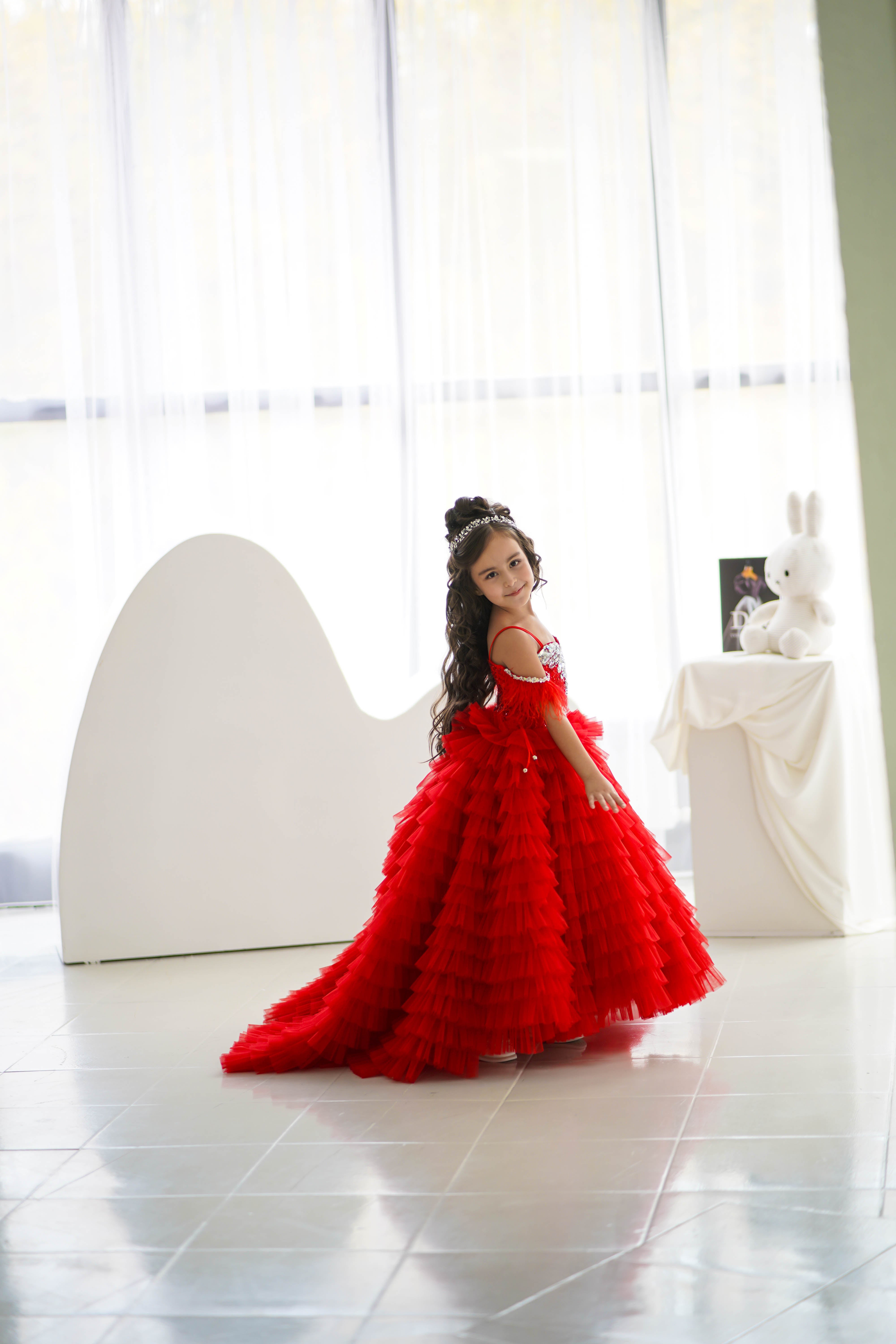 Special Occasion Gown For Girl (Size 6-7/Red/In Stock)