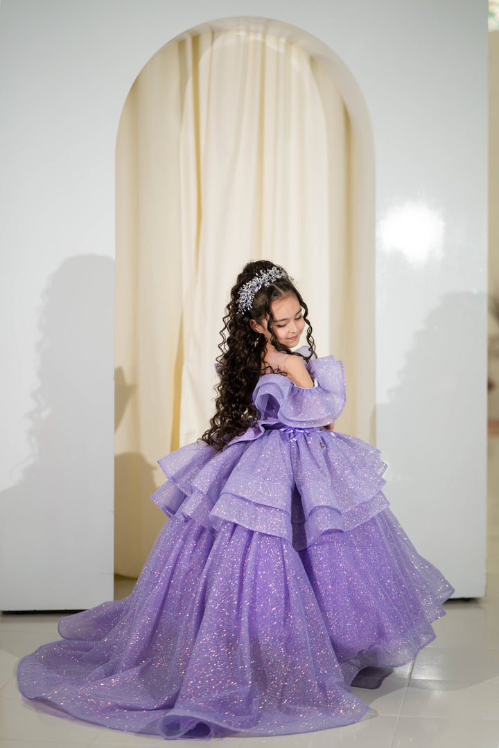 Birthday girl dress, Girls formal dress, First Baby Birthday Party Dress, Princess Girl Gown, Pageant Toddler Special Occasion Dress, White Luxury Christmas Pageant gown, Flower girl dress, red couture, Junior Bridesmaid dress, Maxi Prom Dress Ball Gown with Train, Baby Girl Princess Dress, stylish children&