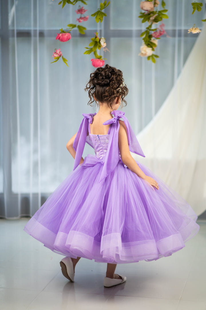 Blush pink birthday baby girl gown, first year birthday party dress, gown with train for baby, gorgeous fluffy dress for kids, tulle dress, Girls formal dress long, Ball dress for girls, Luxury dress for kids, Prom dress for kids, Blush dress, Toddler wedding dress, Tulle gown girls, Blush Flower Girl Dress, Lace flower girl dress, Girls ball gown, adorable girls&
