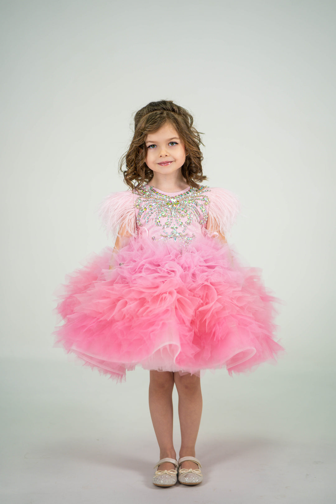 Birthday girl dress, Girls formal dress, First Baby Birthday Party Dress, Princess Girl Gown, Pageant Toddler Special Occasion Dress, White Luxury Christmas Pageant gown, Flower girl dress, red couture, Junior Bridesmaid dress, Maxi Prom Dress Ball Gown with Train, Baby Girl Princess Dress, stylish children&