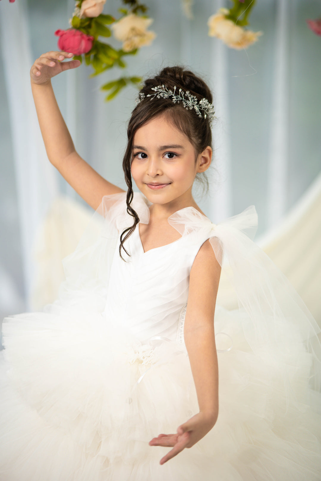 Christmas pageant gown, red couture dress, junior bridesmaid dress, maxi prom dress with train, baby princess dress, tulle pageant dress, special occasion dress for girls, ivory flower girl dress, white toddler flower girl dress, tutu dress, princess dress, tulle flower girl dress, pageant photoshoot dress, little girl party dress, toddler ball gown, elegant kids dress, girls&