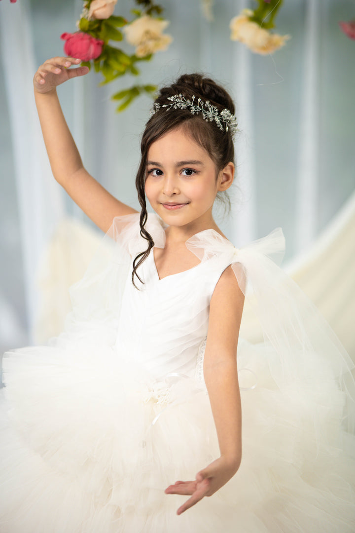 Christmas pageant gown, red couture dress, junior bridesmaid dress, maxi prom dress with train, baby princess dress, tulle pageant dress, special occasion dress for girls, ivory flower girl dress, white toddler flower girl dress, tutu dress, princess dress, tulle flower girl dress, pageant photoshoot dress, little girl party dress, toddler ball gown, elegant kids dress, girls&
