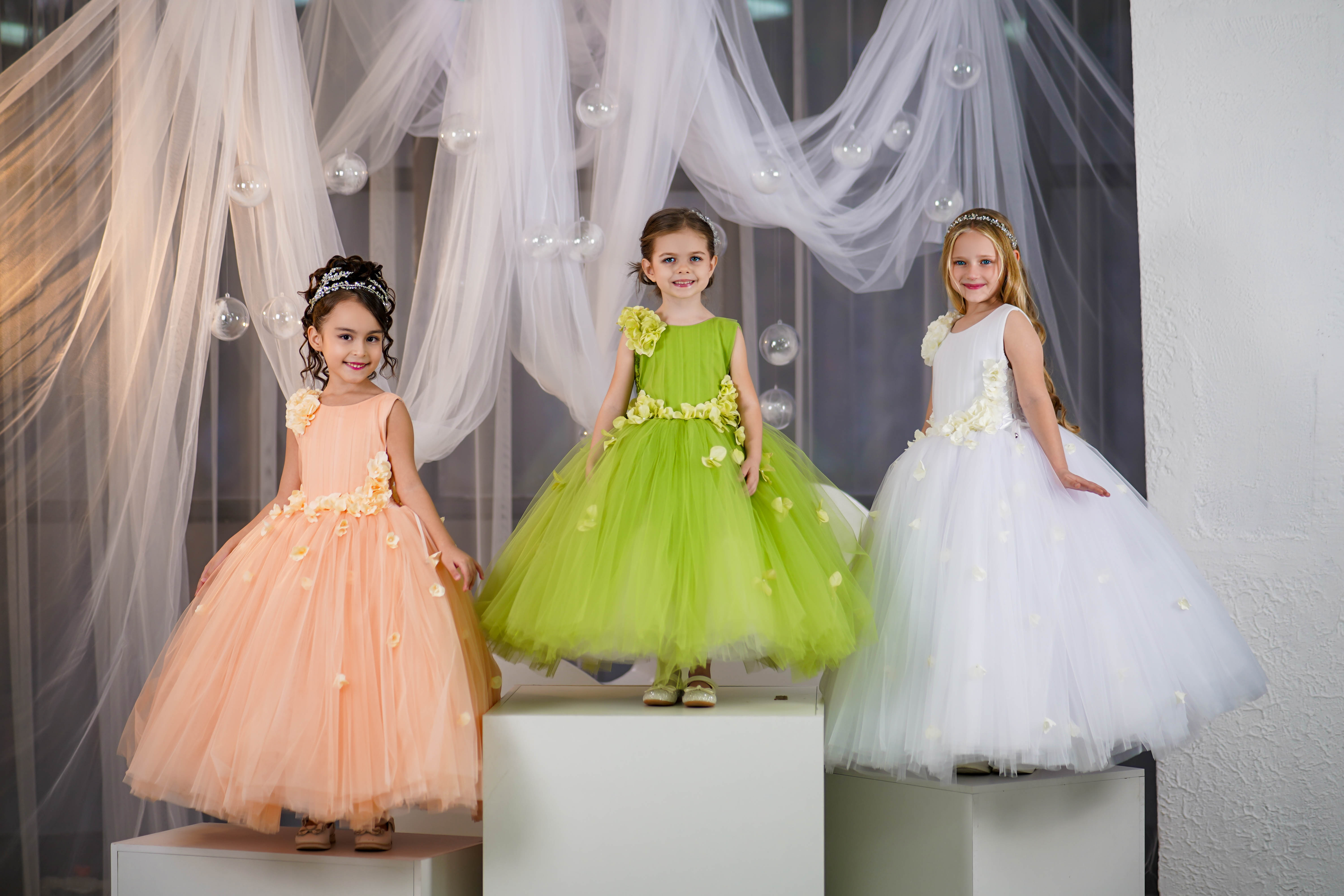 Flower Girl Dress (Pre-Order, Multiple Colors)