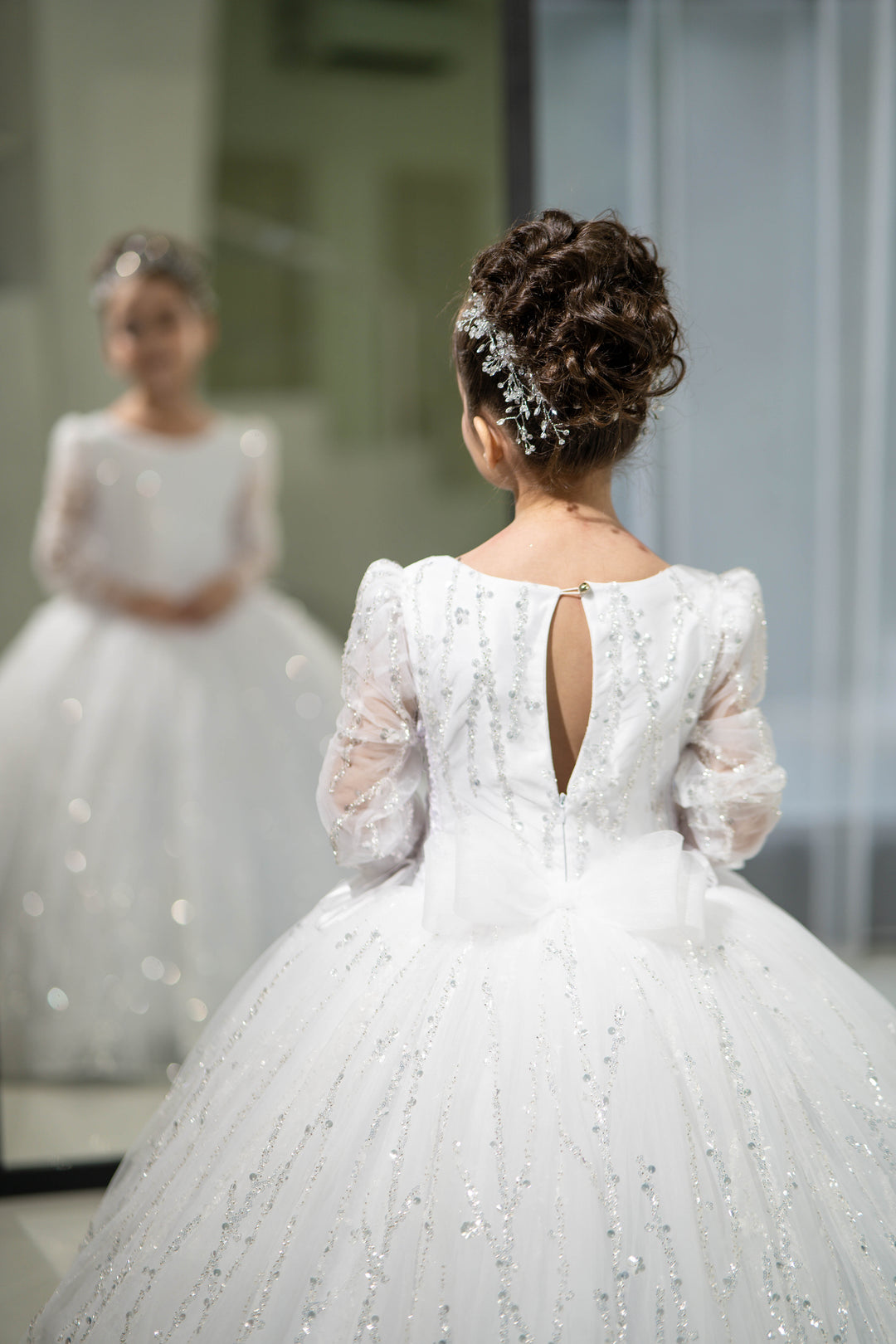 Birthday girl dress,Girls formal dress, First Baby Birthday Party Dress, Princess Girl Gown, Pageant Toddler Special Occasion Dress, White Luxury Christmas Pageant gown, Flower girl dress, red couture, Junior Bridesmaid dress, Maxi Prom Dress Ball Gown with Train,Baby Girl Princess Dress, stylish children&