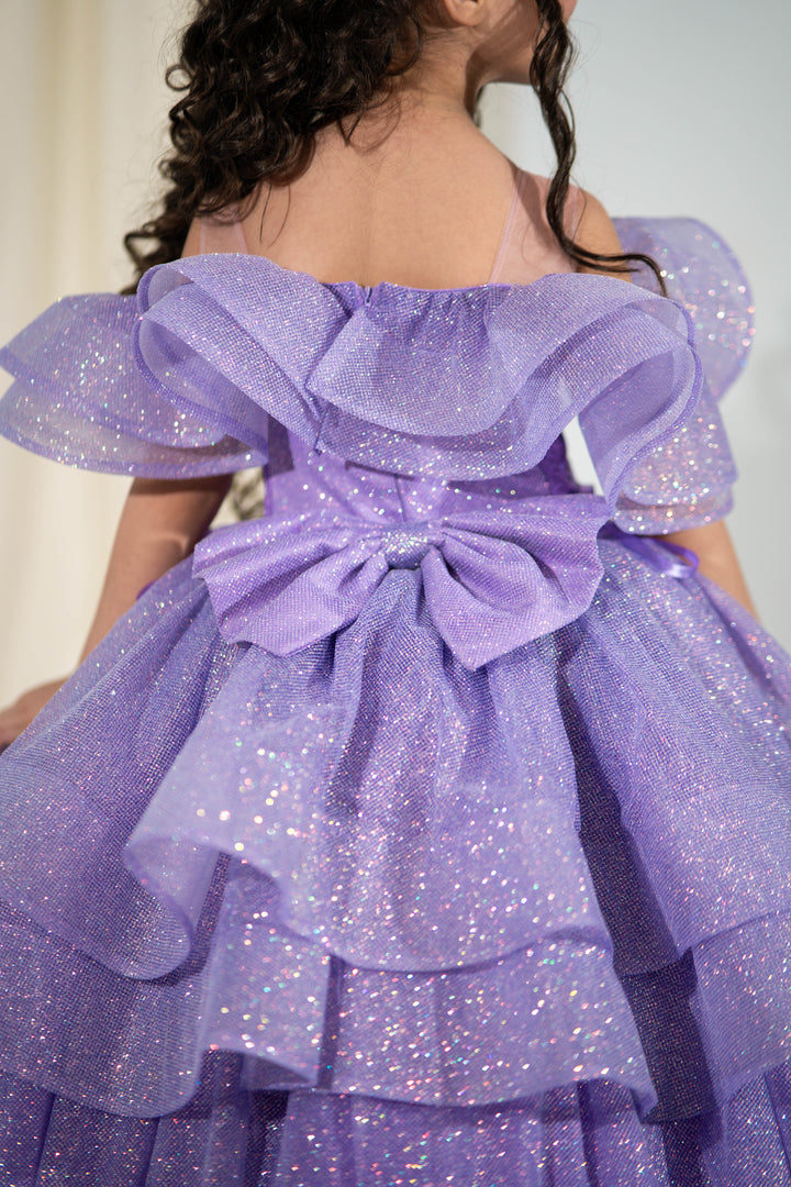 Birthday girl dress, Girls formal dress, First Baby Birthday Party Dress, Princess Girl Gown, Pageant Toddler Special Occasion Dress, White Luxury Christmas Pageant gown, Flower girl dress, red couture, Junior Bridesmaid dress, Maxi Prom Dress Ball Gown with Train, Baby Girl Princess Dress, stylish children&