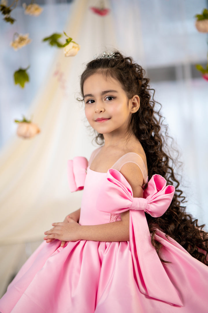 Birthday girl dress,Girls formal dress, First Baby Birthday Party Dress, Princess Girl Gown, Pageant Toddler Special Occasion Dress, White Luxury Christmas Pageant gown, Flower girl dress, red couture, Junior Bridesmaid dress, Maxi Prom Dress Ball Gown with Train,Baby Girl Princess Dress, stylish children&