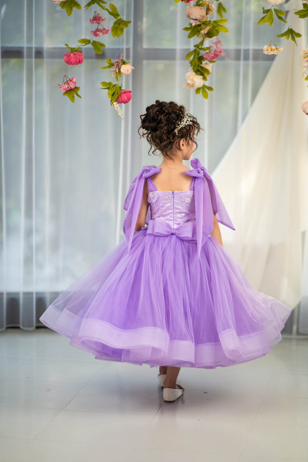 Birthday girl dress, Girls formal dress, First Baby Birthday Party Dress, Princess Girl Gown, Pageant Toddler Special Occasion Dress, White Luxury Christmas Pageant gown, Flower girl dress, red couture, Junior Bridesmaid dress, Maxi Prom Dress Ball Gown with Train, Baby Girl Princess Dress, stylish children&
