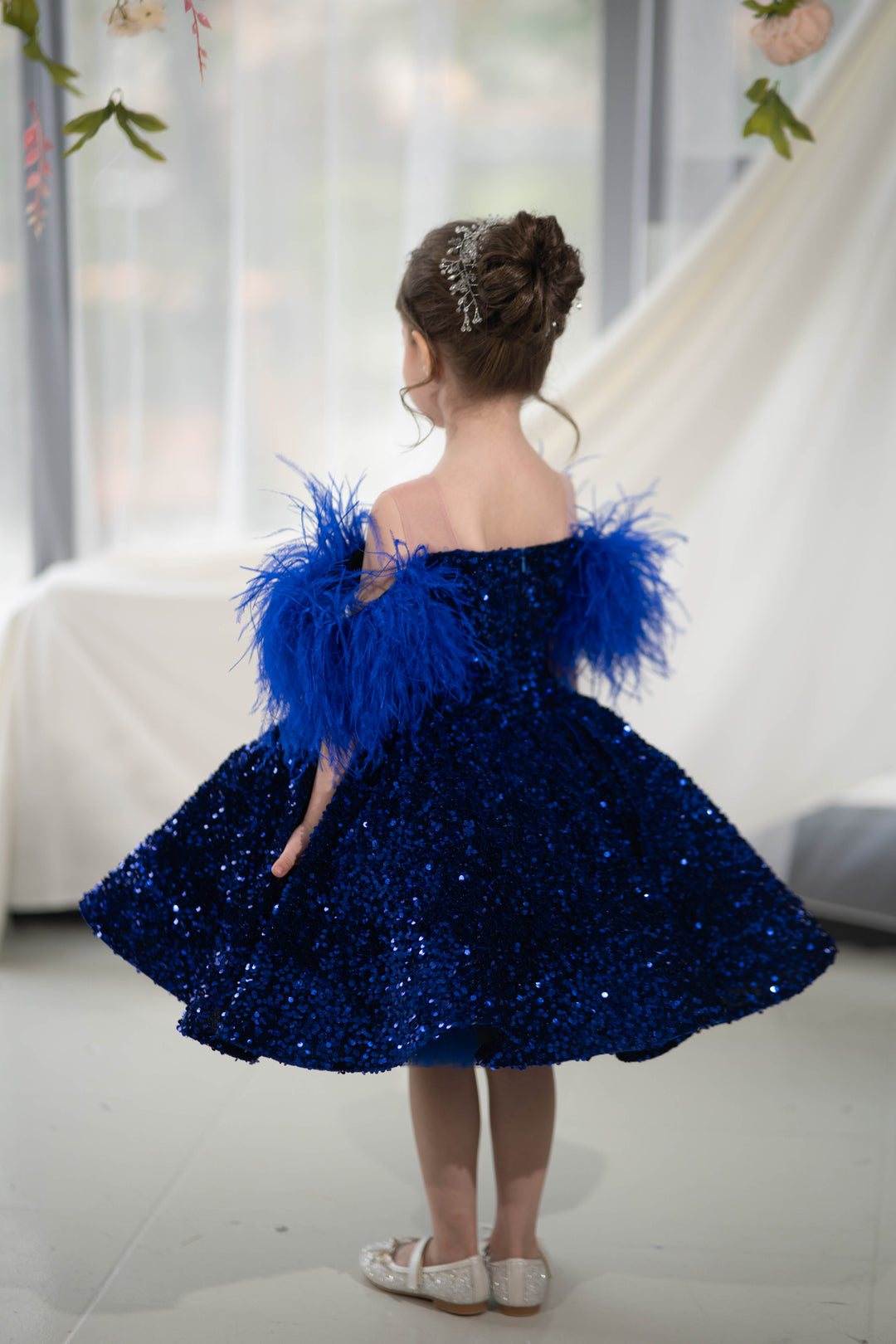 Birthday girl dress, Girls formal dress, First Baby Birthday Party Dress, Princess Girl Gown, Pageant Toddler Special Occasion Dress, White Luxury Christmas Pageant gown, Flower girl dress, red couture, Junior Bridesmaid dress, Maxi Prom Dress Ball Gown with Train, Baby Girl Princess Dress, stylish children&