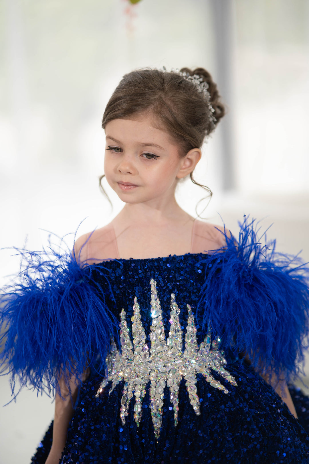 Birthday girl dress, Girls formal dress, First Baby Birthday Party Dress, Princess Girl Gown, Pageant Toddler Special Occasion Dress, White Luxury Christmas Pageant gown, Flower girl dress, red couture, Junior Bridesmaid dress, Maxi Prom Dress Ball Gown with Train, Baby Girl Princess Dress, stylish children&