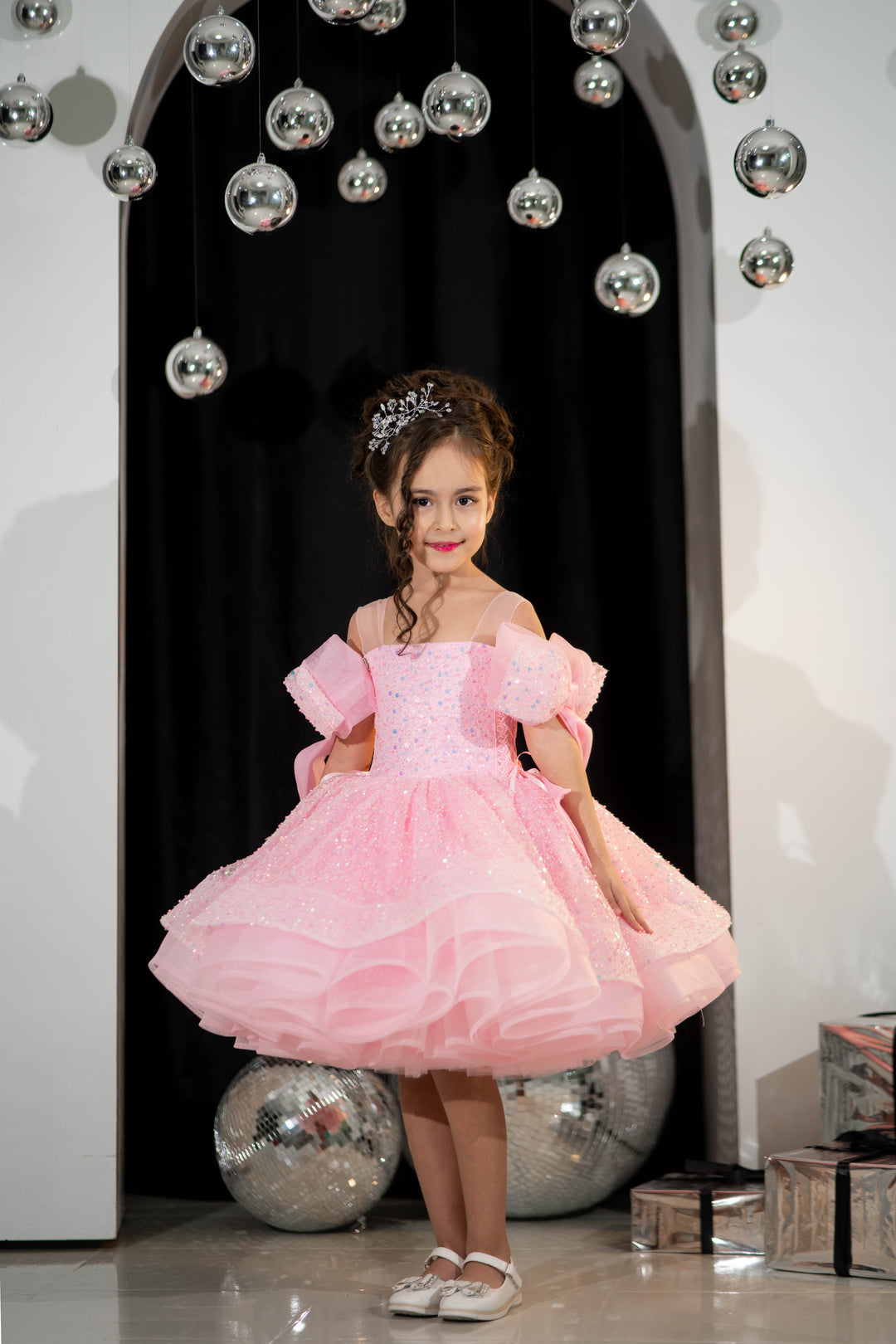 Christmas pageant gown, red couture dress, junior bridesmaid dress, maxi prom dress with train, baby princess dress, tulle pageant dress, special occasion dress for girls, ivory flower girl dress, white toddler flower girl dress, tutu dress, princess dress, tulle flower girl dress, pageant photoshoot dress, little girl party dress