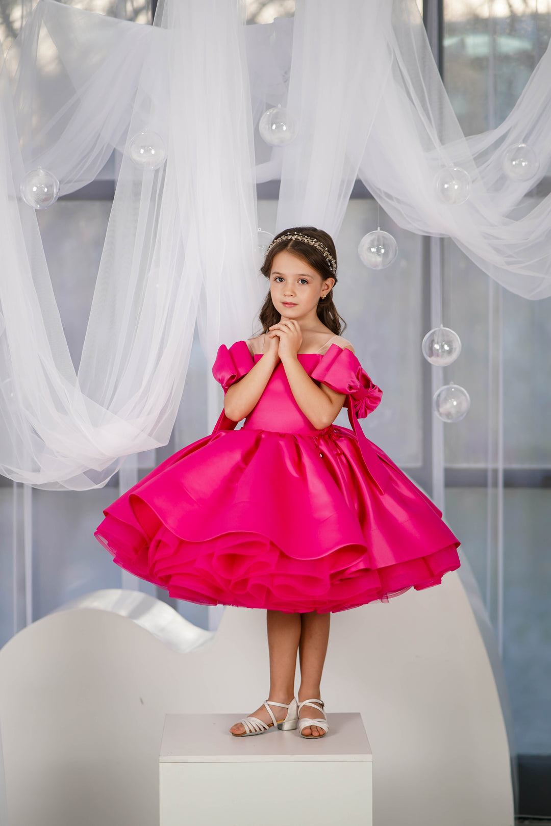 Birthday girl dress,Girls formal dress, First Baby Birthday Party Dress, Princess Girl Gown, Pageant Toddler Special Occasion Dress, White Luxury Christmas Pageant gown, Flower girl dress, red couture, Junior Bridesmaid dress, Maxi Prom Dress Ball Gown with Train,Baby Girl Princess Dress, stylish children&