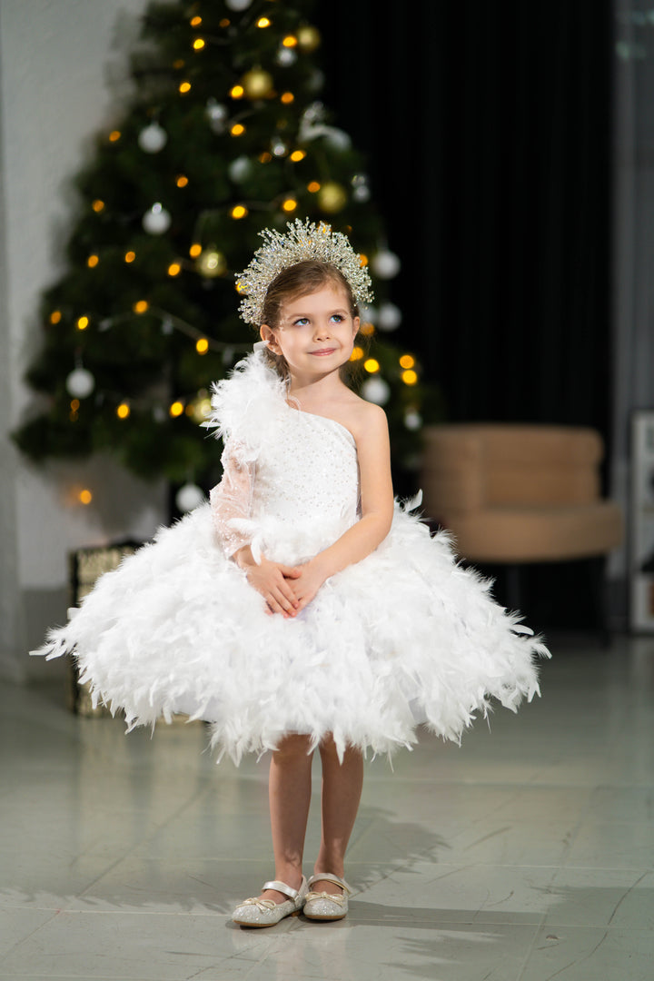 Christmas pageant gown, red couture dress, junior bridesmaid dress, maxi prom dress with train, baby princess dress, tulle pageant dress, special occasion dress for girls, ivory flower girl dress, white toddler flower girl dress, tutu dress, princess dress, tulle flower girl dress, pageant photoshoot dress, little girl party dress, toddler ball gown, elegant kids dress, girls&