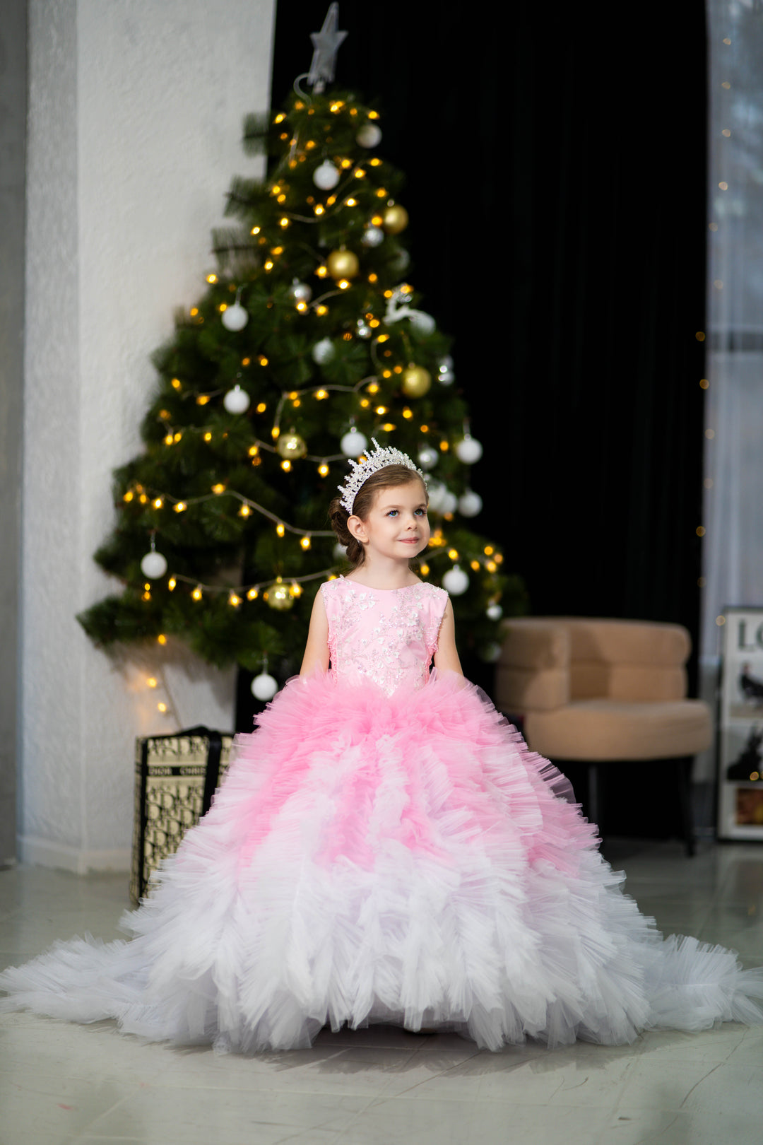 Blush pink birthday baby girl gown, first year birthday party dress, gown with train for baby, gorgeous fluffy dress for kids, tulle dress, Girls formal dress long, Ball dress for girls, Luxury dress for kids, Prom dress for kids, Blush dress, Toddler wedding dress, Tulle gown girls, Blush Flower Girl Dress, Lace flower girl dress, Girls ball gown, adorable girls&
