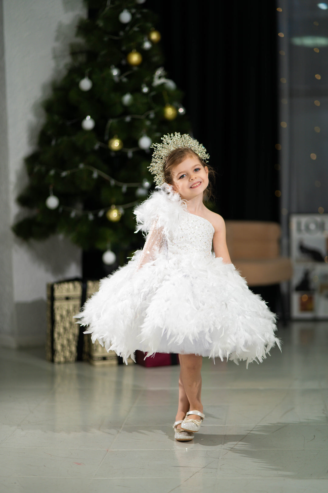 Christmas pageant gown, red couture dress, junior bridesmaid dress, maxi prom dress with train, baby princess dress, tulle pageant dress, special occasion dress for girls, ivory flower girl dress, white toddler flower girl dress, tutu dress, princess dress, tulle flower girl dress, pageant photoshoot dress, little girl party dress, toddler ball gown, elegant kids dress, girls&