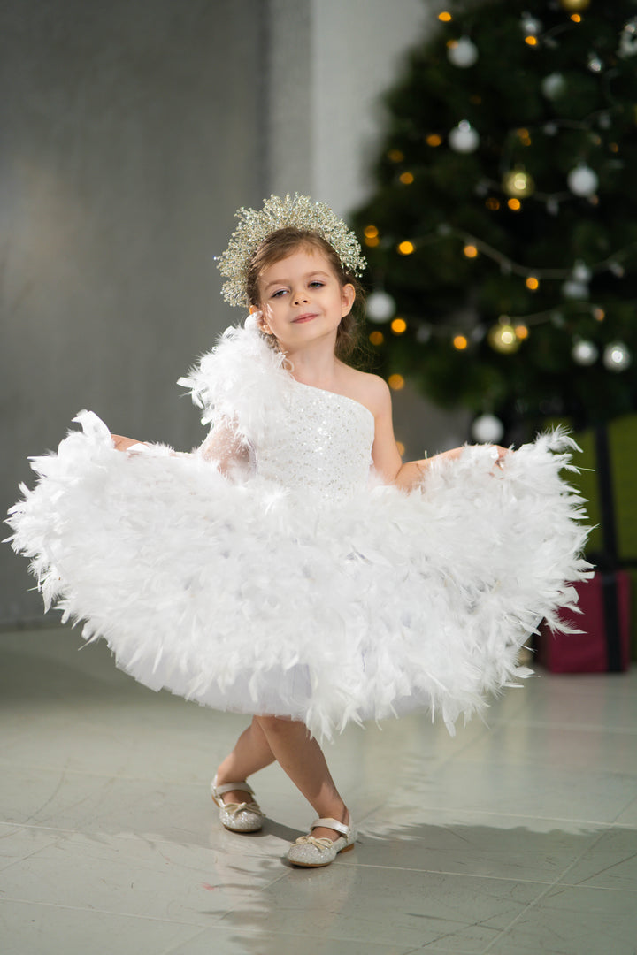 Birthday girl dress,Girls formal dress, First Baby Birthday Party Dress, Princess Girl Gown, Pageant Toddler Special Occasion Dress, White Luxury Christmas Pageant gown, Flower girl dress, red couture, Junior Bridesmaid dress, Maxi Prom Dress Ball Gown with Train,Baby Girl Princess Dress, stylish children&