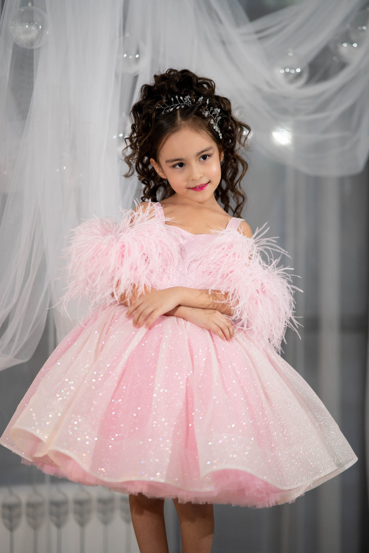 Birthday girl dress,Girls formal dress, First Baby Birthday Party Dress, Princess Girl Gown, Pageant Toddler Special Occasion Dress, White Luxury Christmas Pageant gown, Flower girl dress, red couture, Junior Bridesmaid dress, Maxi Prom Dress Ball Gown with Train,Baby Girl Princess Dress, stylish children&