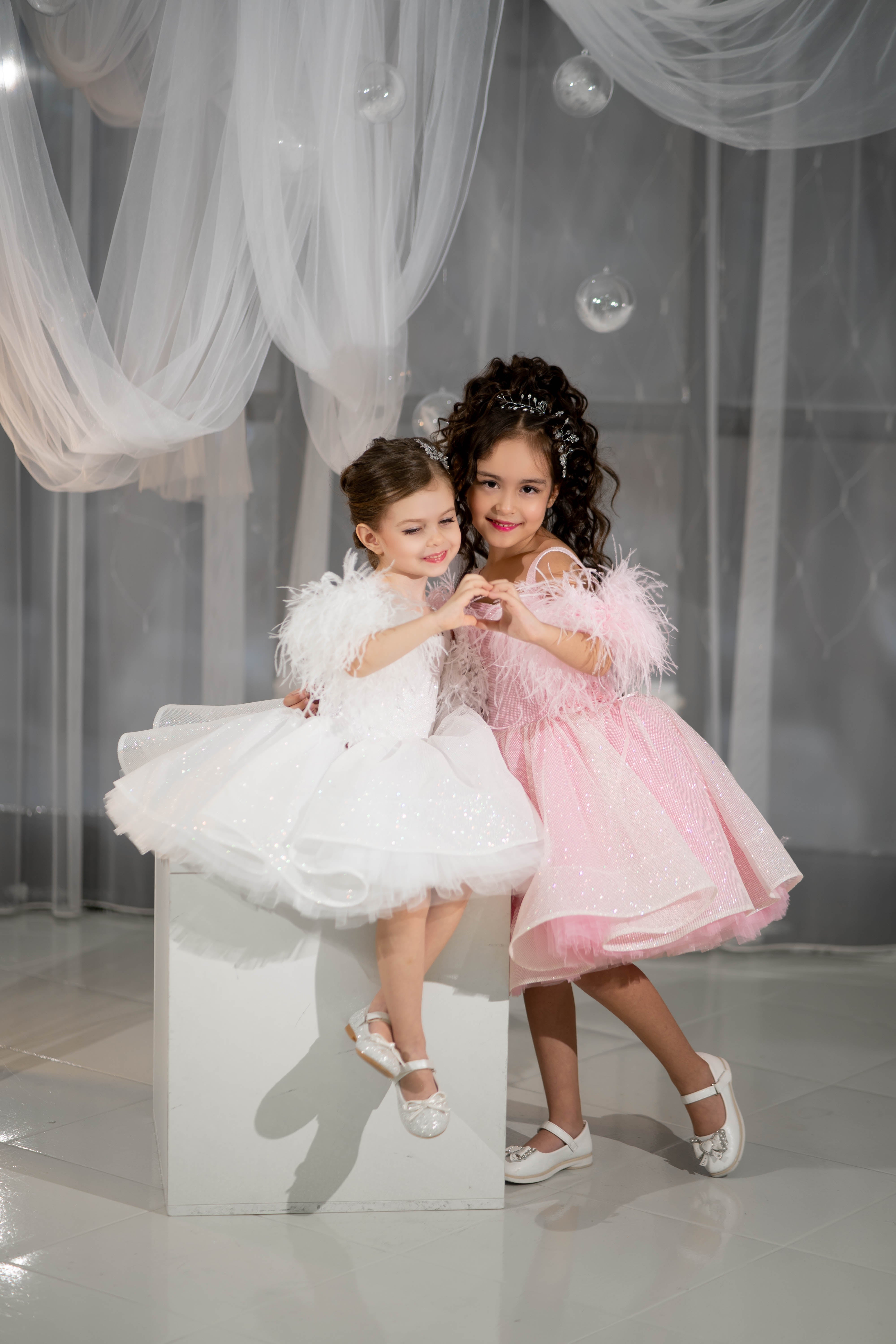 Sparkly Princess Dress with Feathers (Size 5-6/Pink/In Stock)