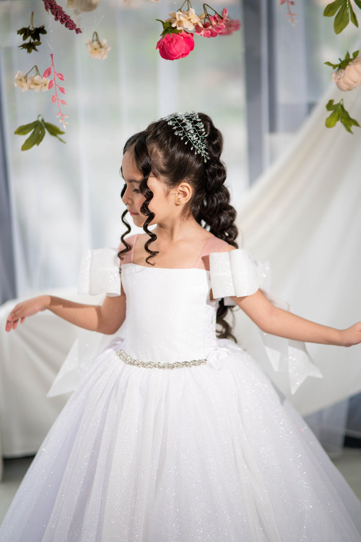 Birthday girl dress, Girls formal dress, First Baby Birthday Party Dress, Princess Girl Gown, Pageant Toddler Special Occasion Dress, White Luxury Christmas Pageant gown, Flower girl dress, red couture, Junior Bridesmaid dress, Maxi Prom Dress Ball Gown with Train, Baby Girl Princess Dress, stylish children&
