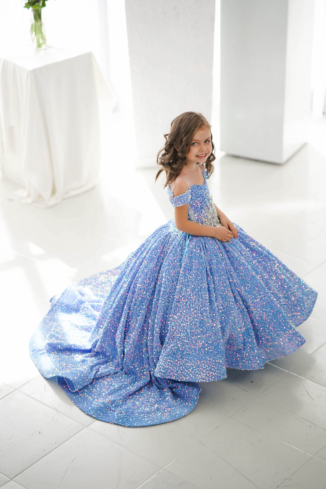 Children's beauty pageants/Girls pageant dresses