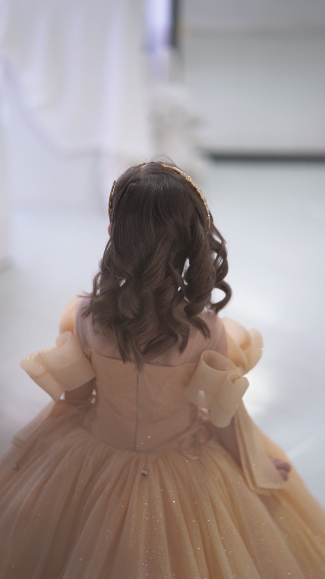 Blush pink birthday baby girl gown, first year birthday party dress, gown with train for baby, gorgeous fluffy dress for kids, tulle dress, Girls formal dress long, Ball dress for girls, Luxury dress for kids, Prom dress for kids, Blush dress, Toddler wedding dress, Tulle gown girls, Blush Flower Girl Dress, Lace flower girl dress, Girls ball gown, adorable girls&