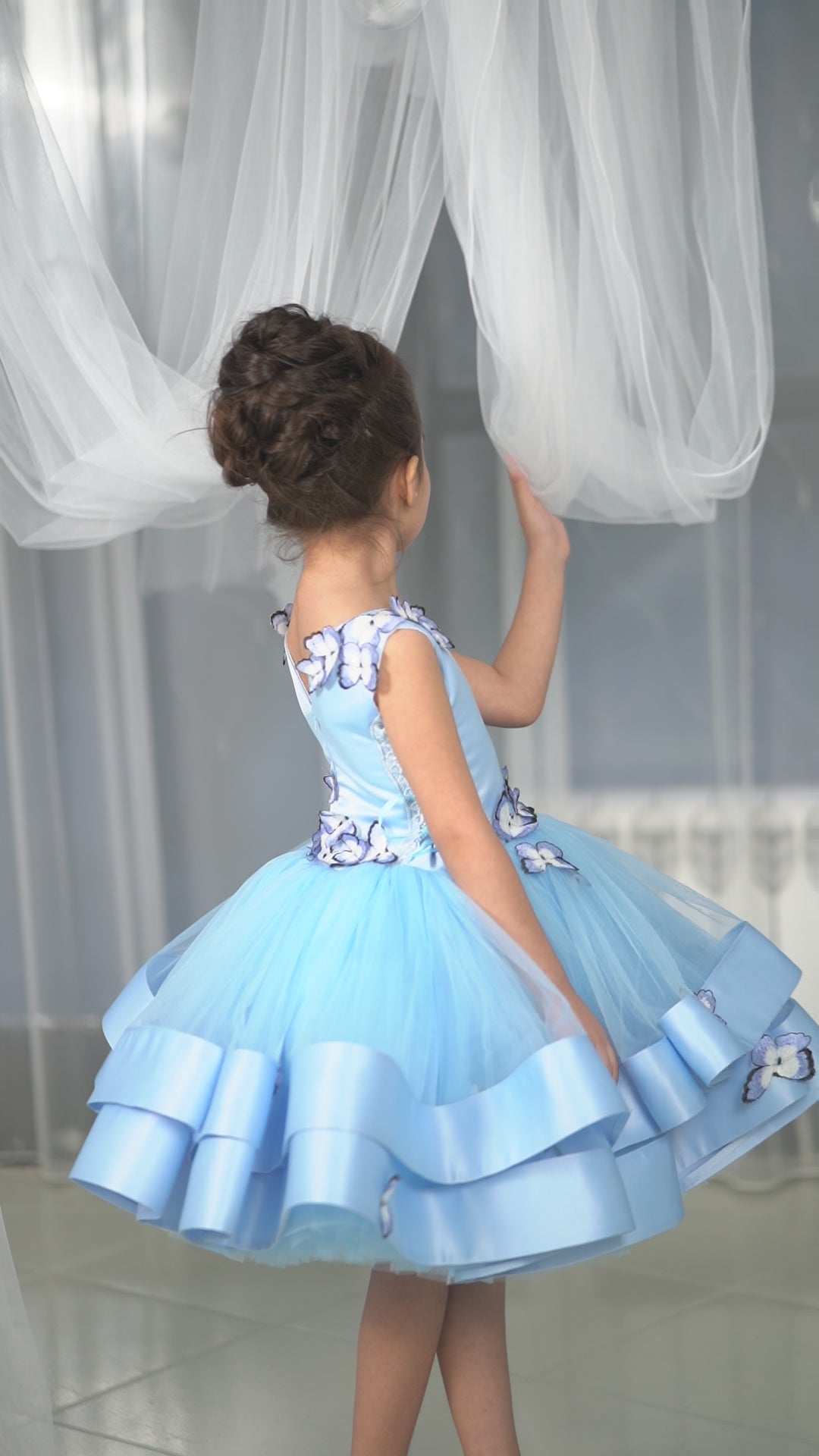 Blush pink birthday baby girl gown, first year birthday party dress, gown with train for baby, gorgeous fluffy dress for kids, tulle dress, Girls formal dress long, Ball dress for girls, Luxury dress for kids, Prom dress for kids, Blush dress, Toddler wedding dress, Tulle gown girls, Blush Flower Girl Dress, Lace flower girl dress, Girls ball gown, adorable girls&